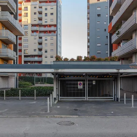 Unigarden - Bicocca District Lägenhet
